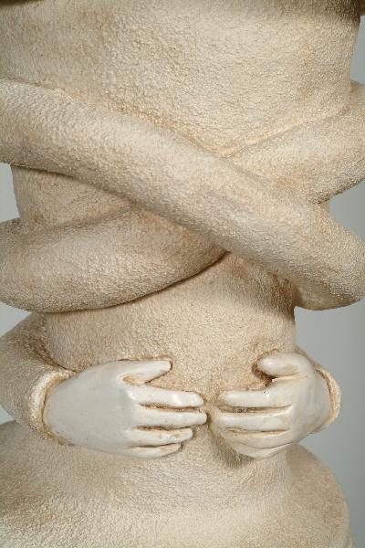 Holding 2004